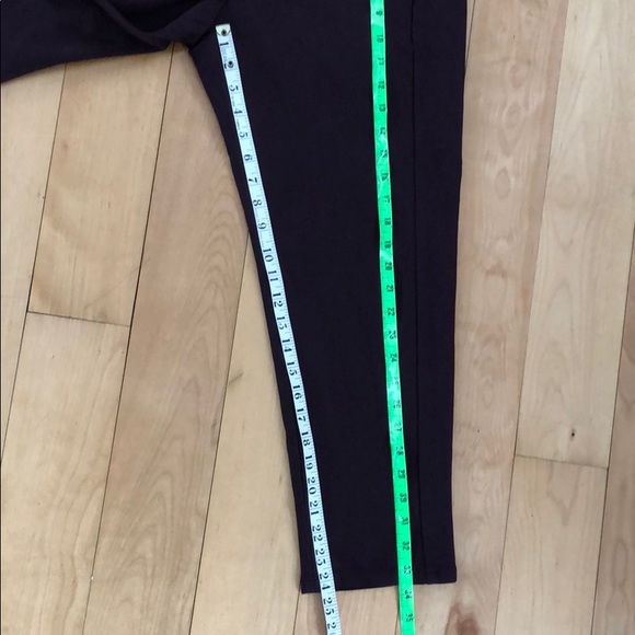 Theory Ponte Pull On Pant on Aubergine Size L - Picture 8 of 8